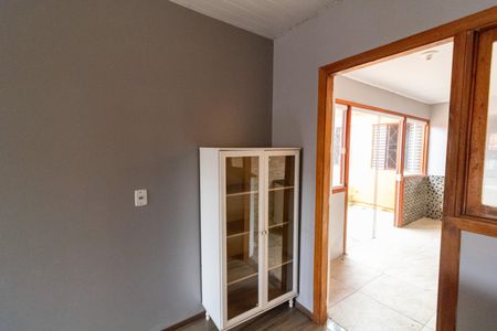 Casa à venda com 46m², 2 quartos e 2 vagas Casa à venda com 46m², 2 quartos e 2 vagasCozinha
