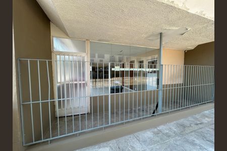 Apartamento para alugar com 65m², 2 quartos e 1 vagaÁrea comum - Salão de festas