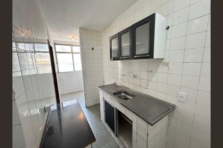 Apartamento para alugar com 65m², 2 quartos e 1 vagaCozinha