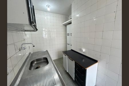 Apartamento para alugar com 65m², 2 quartos e 1 vagaCozinha
