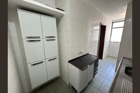 Apartamento para alugar com 65m², 2 quartos e 1 vagaCozinha