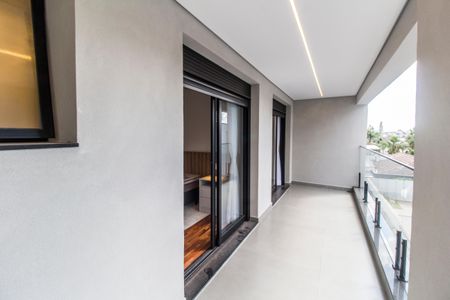 Casa de condomínio à venda com 542m², 6 quartos e 6 vagasVaranda