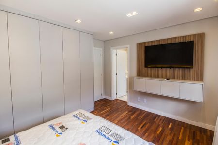 Casa de condomínio à venda com 542m², 6 quartos e 6 vagasSuíte 2