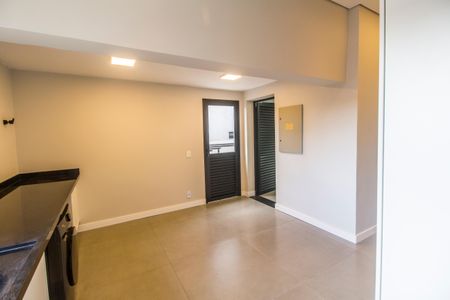 Casa de condomínio à venda com 542m², 6 quartos e 6 vagasÁrea de Serviço