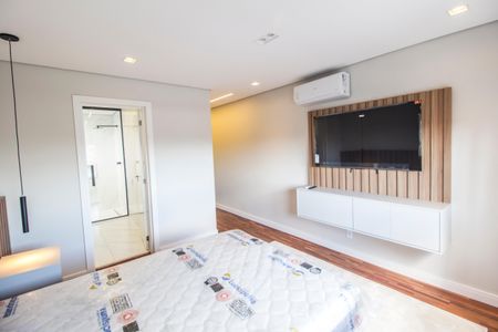 Casa de condomínio à venda com 542m², 6 quartos e 6 vagasSuíte 5