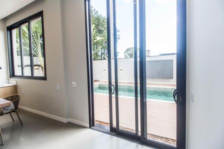 Casa de condomínio à venda com 542m², 6 quartos e 6 vagasVaranda gourmet