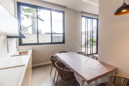 Casa de condomínio à venda com 542m², 6 quartos e 6 vagasVaranda gourmet