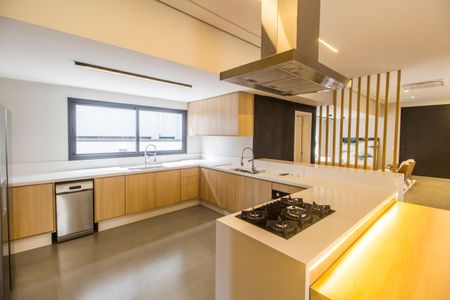 Casa de condomínio à venda com 542m², 6 quartos e 6 vagasCozinha