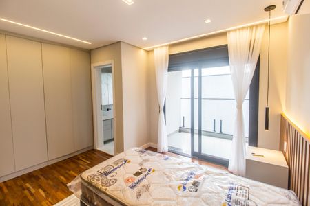 Casa de condomínio à venda com 542m², 6 quartos e 6 vagasSuíte 4