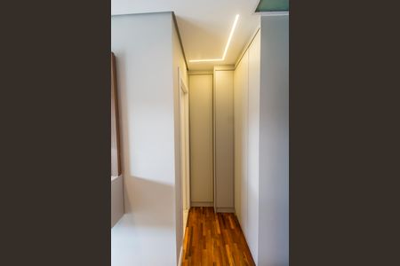 Casa de condomínio à venda com 542m², 6 quartos e 6 vagasCloset da suíte