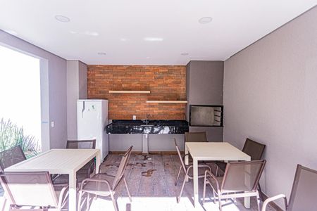 Apartamento para alugar com 36m², 2 quartos e sem vagaÁrea comum - Churrasqueira