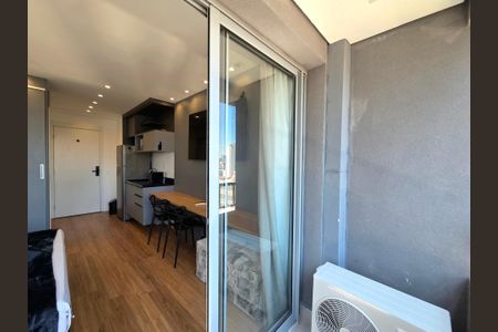 Studio para alugar com 24m², 1 quarto e sem vagaVaranda
