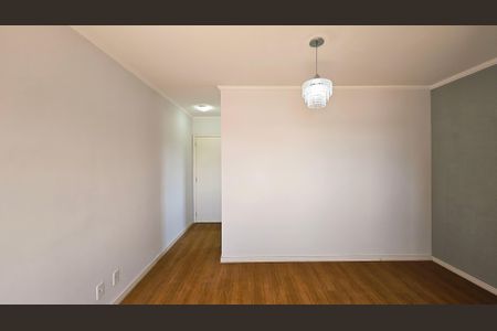 Sala de apartamento para alugar com 2 quartos, 58m² em Jardim Shangai, Jundiaí