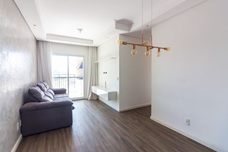 Sala  de apartamento para alugar com 2 quartos, 60m² em Bussocaba, Osasco