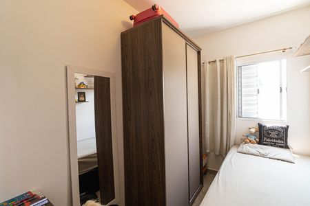 Quarto 1 de apartamento para alugar com 2 quartos, 43m² em Vila Matilde, São Paulo