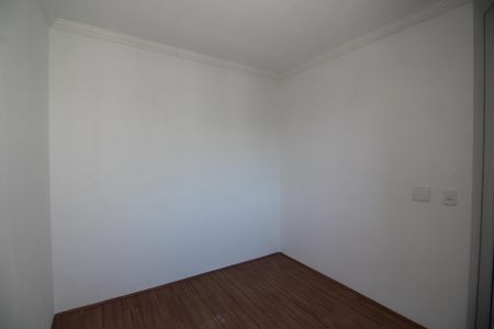 Quarto 2 de apartamento para alugar com 2 quartos, 42m² em Taquara, Rio de Janeiro