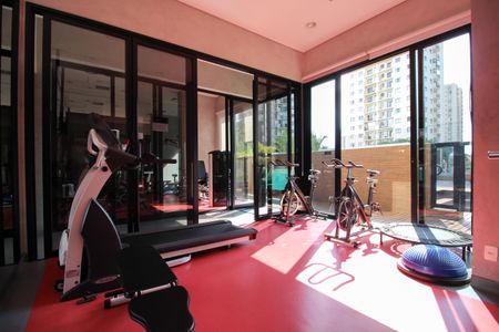 Apartamento para alugar com 35m², 1 quarto e 1 vaga Apartamento para alugar com 35m², 1 quarto e 1 vagaÁrea comum - Academia