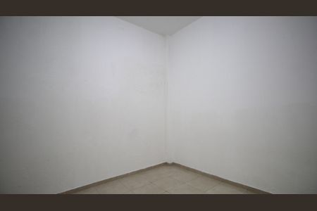 Quarto de kitnet/studio para alugar com 1 quarto, 25m² em Jardim Piracuama, São Paulo