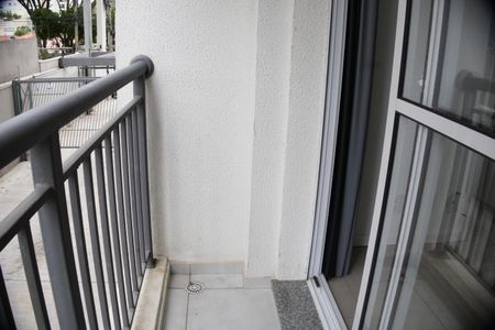 Apartamento para alugar com 38m², 2 quartos e 1 vagaVaranda