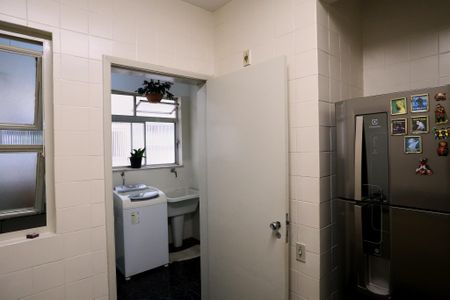 Apartamento à venda com 110m², 3 quartos e 2 vagasCozinha