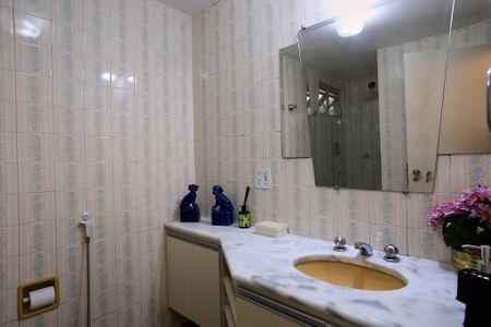 Apartamento à venda com 110m², 3 quartos e 2 vagasBanheiro