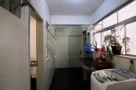 Apartamento à venda com 110m², 3 quartos e 2 vagasÁrea de Serviço