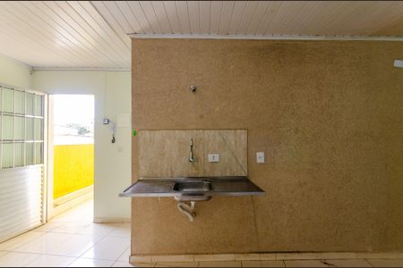 Casa para alugar com 45m², 2 quartos e sem vagaCozinha / Sala