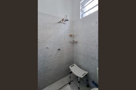 Banheiro de casa à venda com 1 quarto, 55m² em Vila São José, São Paulo