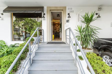 Casa à venda com 290m², 7 quartos e 7 vagasFachada