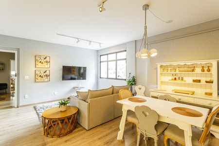 Casa à venda com 290m², 7 quartos e 7 vagasSuíte 4