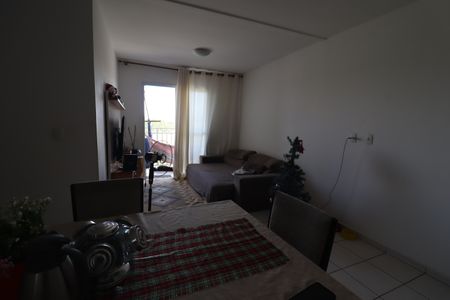 Apartamento para alugar com 71m², 3 quartos e 1 vagaSala