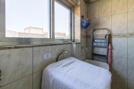 Apartamento para alugar com 67m², 3 quartos e 1 vaga Apartamento para alugar com 67m², 3 quartos e 1 vagaArea de Serviço