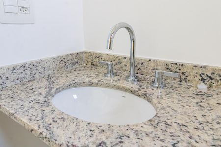 Apartamento à venda com 94m², 3 quartos e 2 vagasBanheiro da Suíte 1