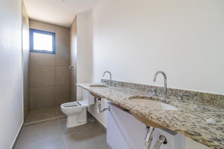 Apartamento à venda com 94m², 3 quartos e 2 vagasBanheiro da Suíte 3