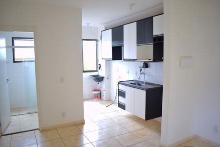 Apartamento para alugar com 43m², 2 quartos e 1 vagaSala/Cozinha