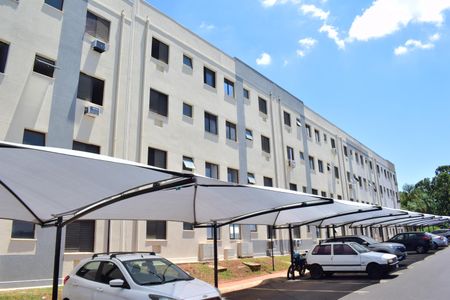 Apartamento para alugar com 43m², 2 quartos e 1 vagaFachada do bloco