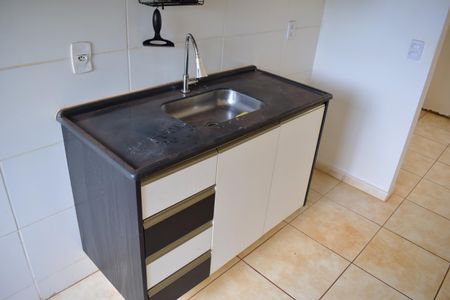 Apartamento para alugar com 43m², 2 quartos e 1 vagaCozinha - Armários