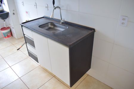 Cozinha - Armários de apartamento para alugar com 2 quartos, 43m² em (l-10), Ribeirão Preto