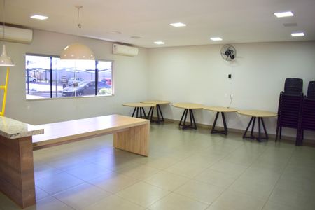 Apartamento para alugar com 43m², 2 quartos e 1 vagaÁrea comum - Salão de festas