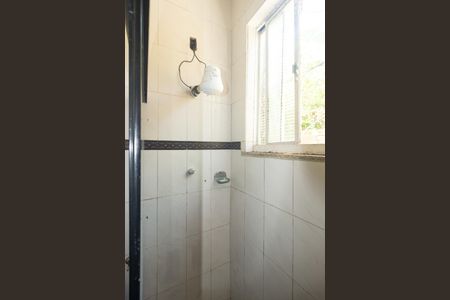 Casa para alugar com 150m², 2 quartos e 2 vagasBanheiro