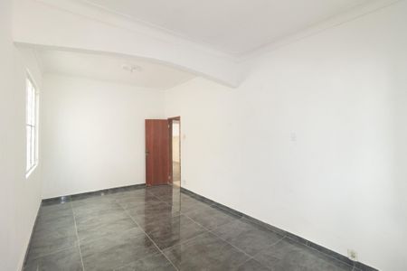 Casa para alugar com 8m², 2 quartos e 3 vagas Casa para alugar com 8m², 2 quartos e 3 vagasQuarto 1