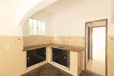 Casa para alugar com 8m², 2 quartos e 3 vagas Casa para alugar com 8m², 2 quartos e 3 vagasCozinha