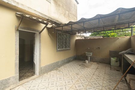 Casa para alugar com 8m², 2 quartos e 3 vagas Casa para alugar com 8m², 2 quartos e 3 vagasÁrea de Serviço