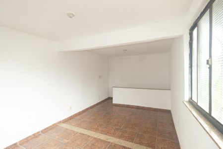Casa para alugar com 8m², 2 quartos e 3 vagas Casa para alugar com 8m², 2 quartos e 3 vagasQuarto 2