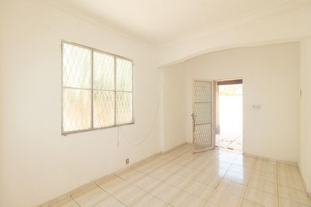 Sala de casa para alugar com 2 quartos, 150m² em Campo Grande, Rio de Janeiro