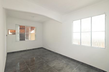 Casa para alugar com 8m², 2 quartos e 3 vagas Casa para alugar com 8m², 2 quartos e 3 vagasQuarto 1