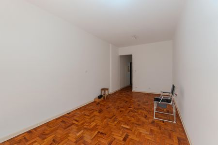Studio à venda com 33m², 1 quarto e sem vaga Studio à venda com 33m², 1 quarto e sem vagaKitnet