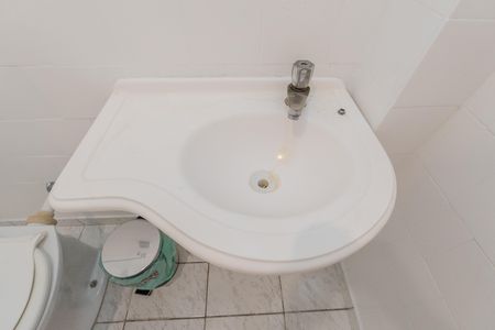 Studio à venda com 33m², 1 quarto e sem vaga Studio à venda com 33m², 1 quarto e sem vagaBanheiro