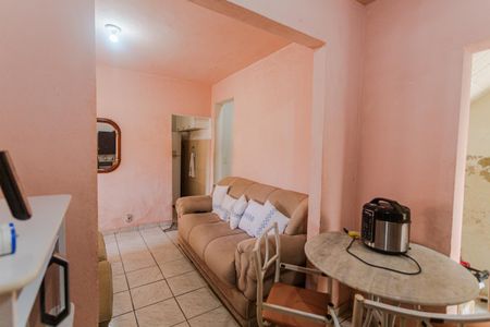 Sala de casa à venda com 4 quartos, 100m² em Fernão Dias, Belo Horizonte