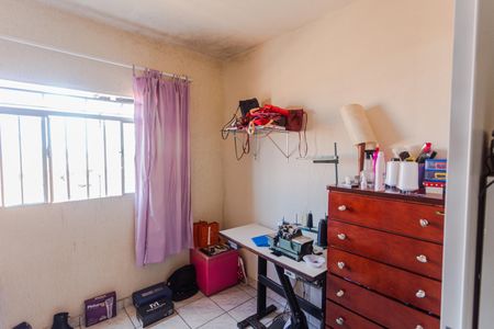 Casa à venda com 100m², 4 quartos e 1 vaga Casa à venda com 100m², 4 quartos e 1 vagaQuarto 3 no 2° Andar